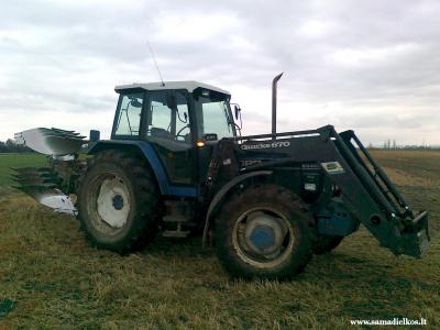 Ford 8340 ir Kverneland