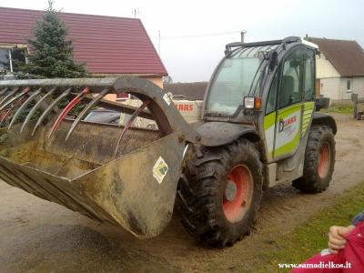 Claas Scorpion 7030 